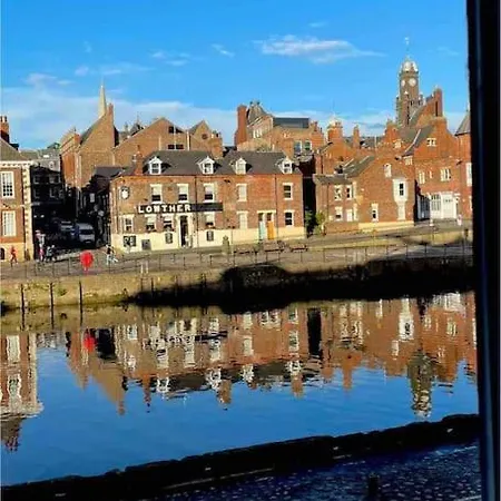 Apartment Riverside - York