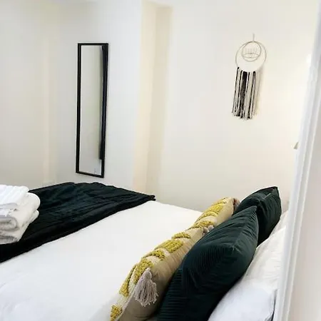 Riverside - Apartment
