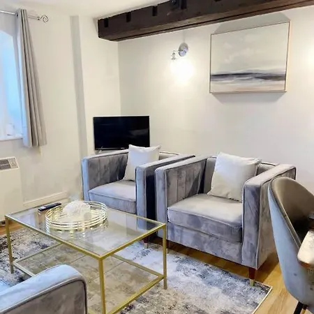 Riverside - Apartment
